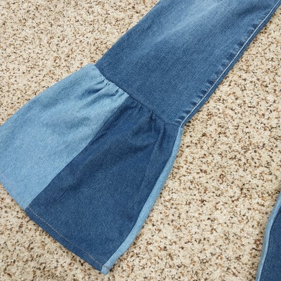 3037 Size 10 Universal Thread Upcycled Ruffle Leg Jeans - Picture 3 of 7